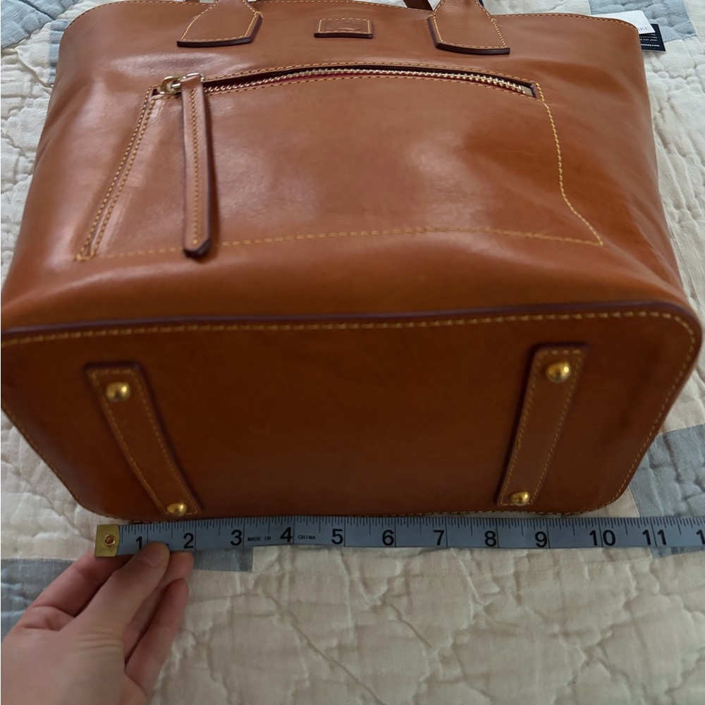NWT Dooney & Bourke Florentine Darla Shopper Tote - Picture 9 of 16